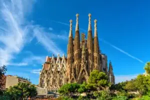 Discover the Sagrada Família with MIT Creators, Barcelona’s top DMC for unforgettable Gaudí tours and unique event experiences.